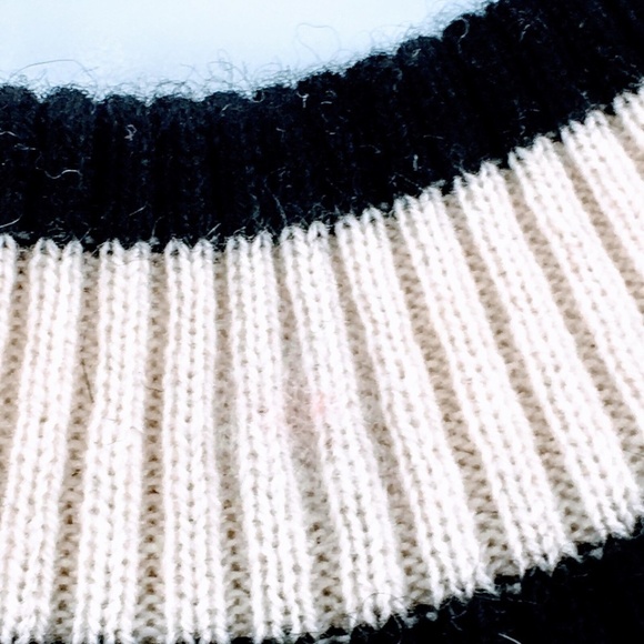 Minnie Rose Cashmere Sweater Gray Crewneck Rear Cut Out Cropped 3/4 Sleeve Sz XS - Picture 12 of 12